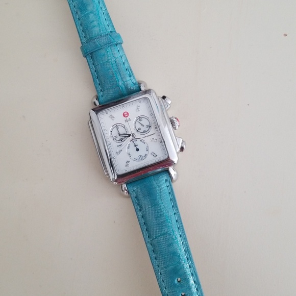 Watch - Picture 4 of 5